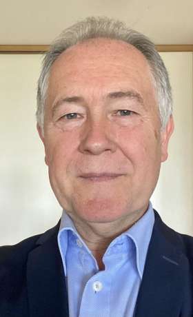 Andrea Krizsán