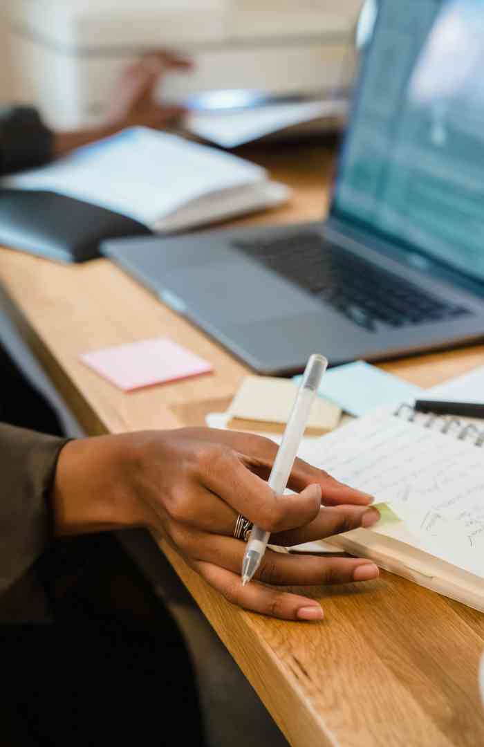 Recherche Stipendium Bild